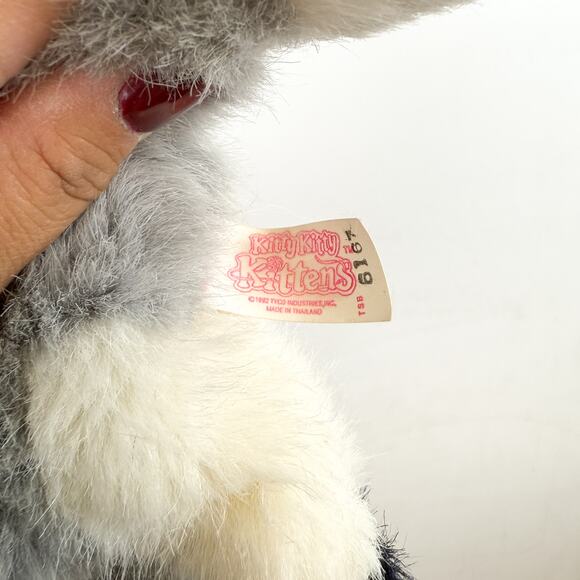 Vintage 1992 Tyco Kitty Kitty Kittens Cat Gray Black Purring Purs Stuffed Animal - Picture 7 of 8